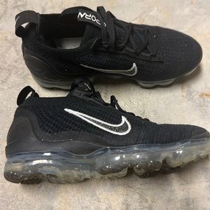 Nike Vapor Max shoes size 8